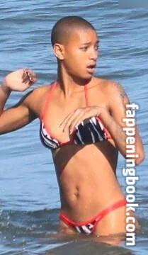 Willow Smith Fapello Latest Exclusive Leaked Photos