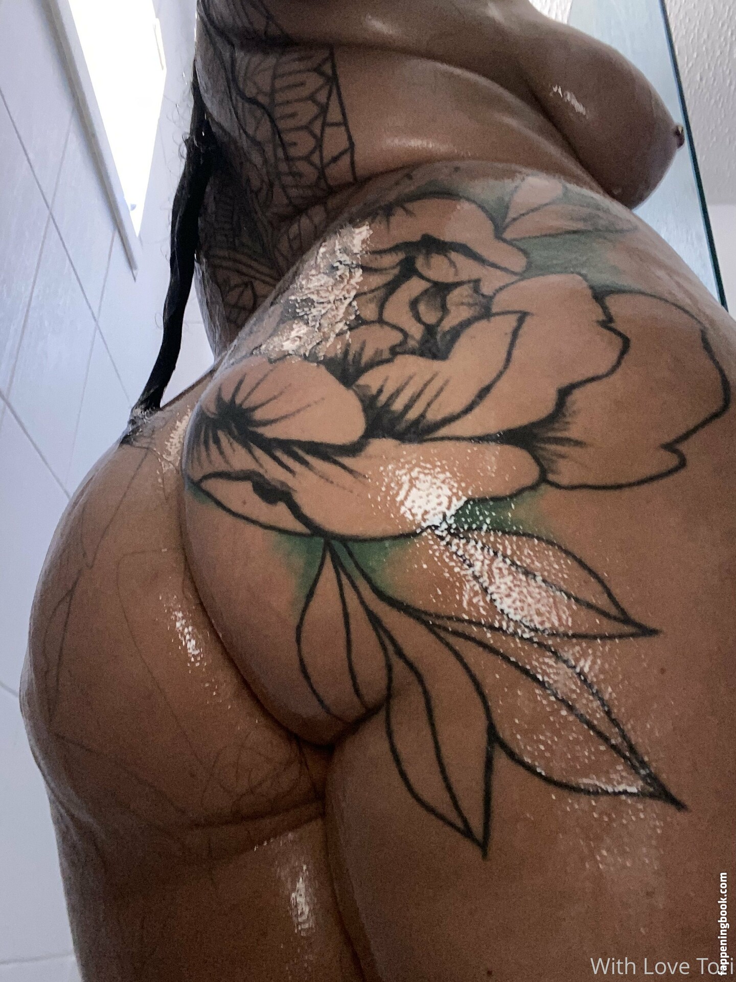 withlove.tori Nude OnlyFans Leaks