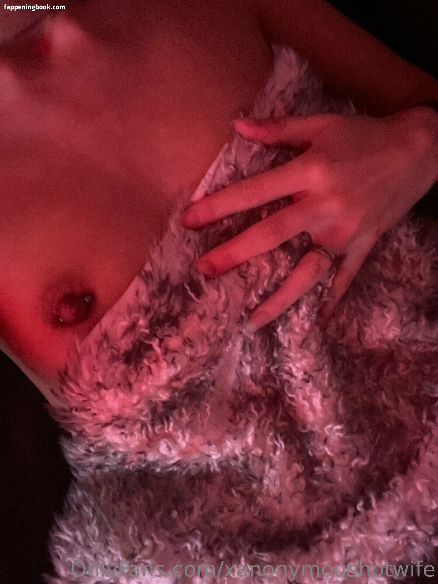 xanonymoushotwife Nude OnlyFans Leaks