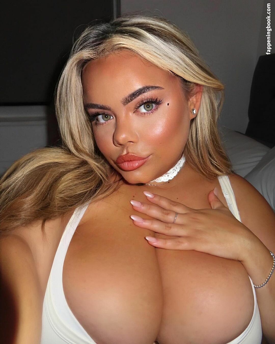 xbunny_rosex Nude OnlyFans Leaks