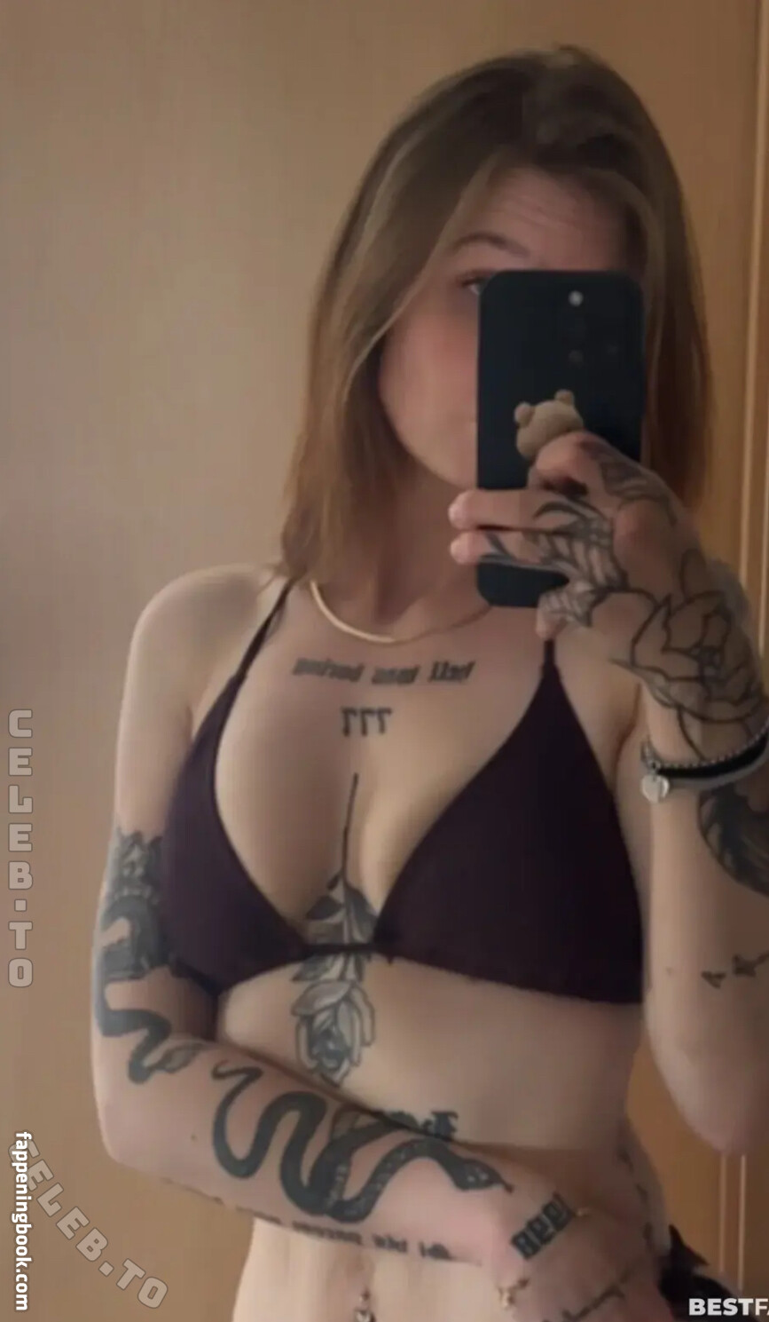 Xenia Tina Marie Nude