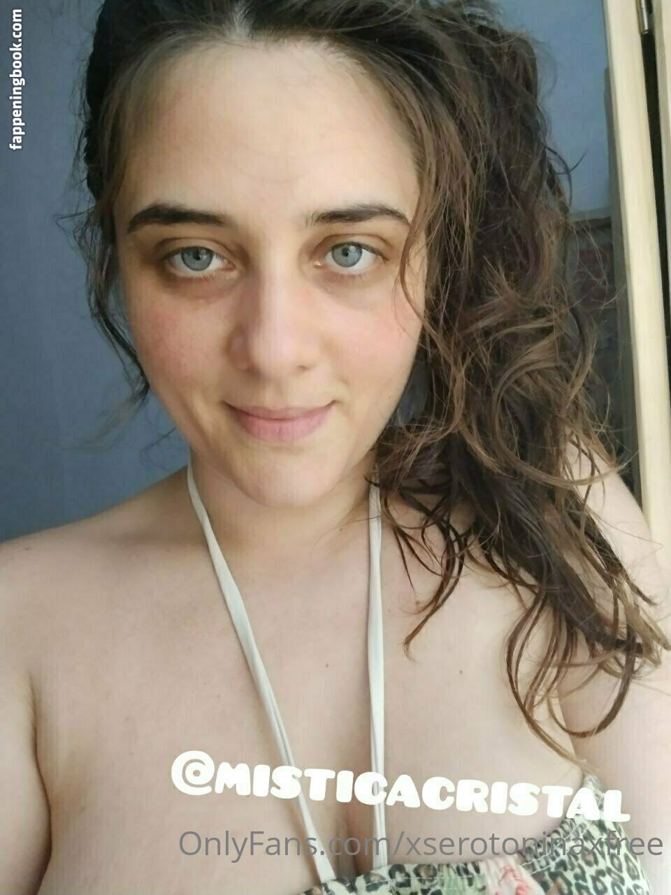 xserotoninaxfree Nude OnlyFans Leaks