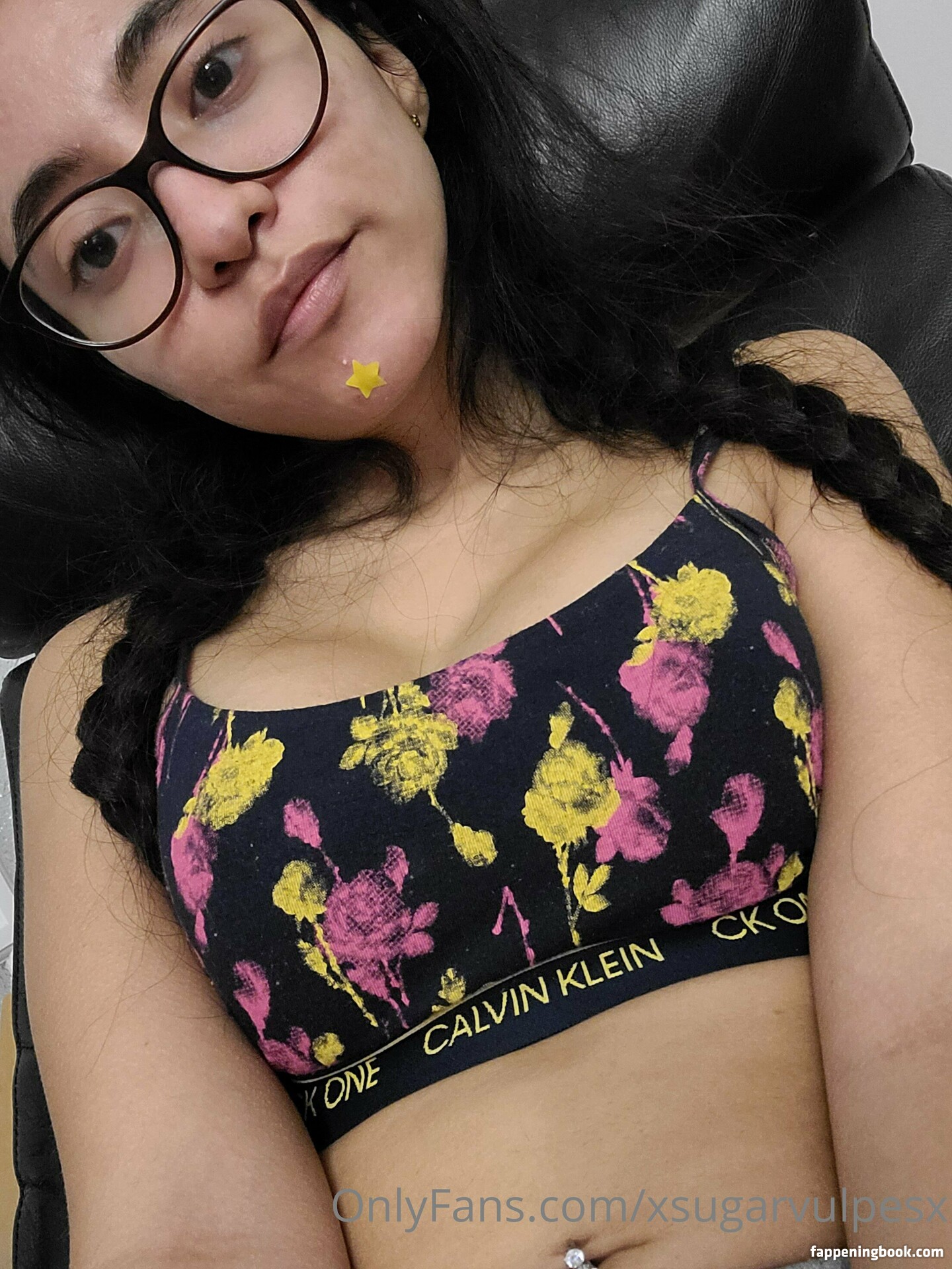 xsugarvulpesx Nude OnlyFans Leaks