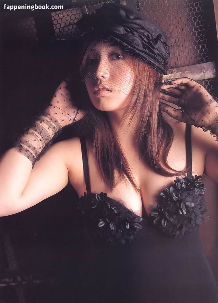 Yoko Mitsuya Nude