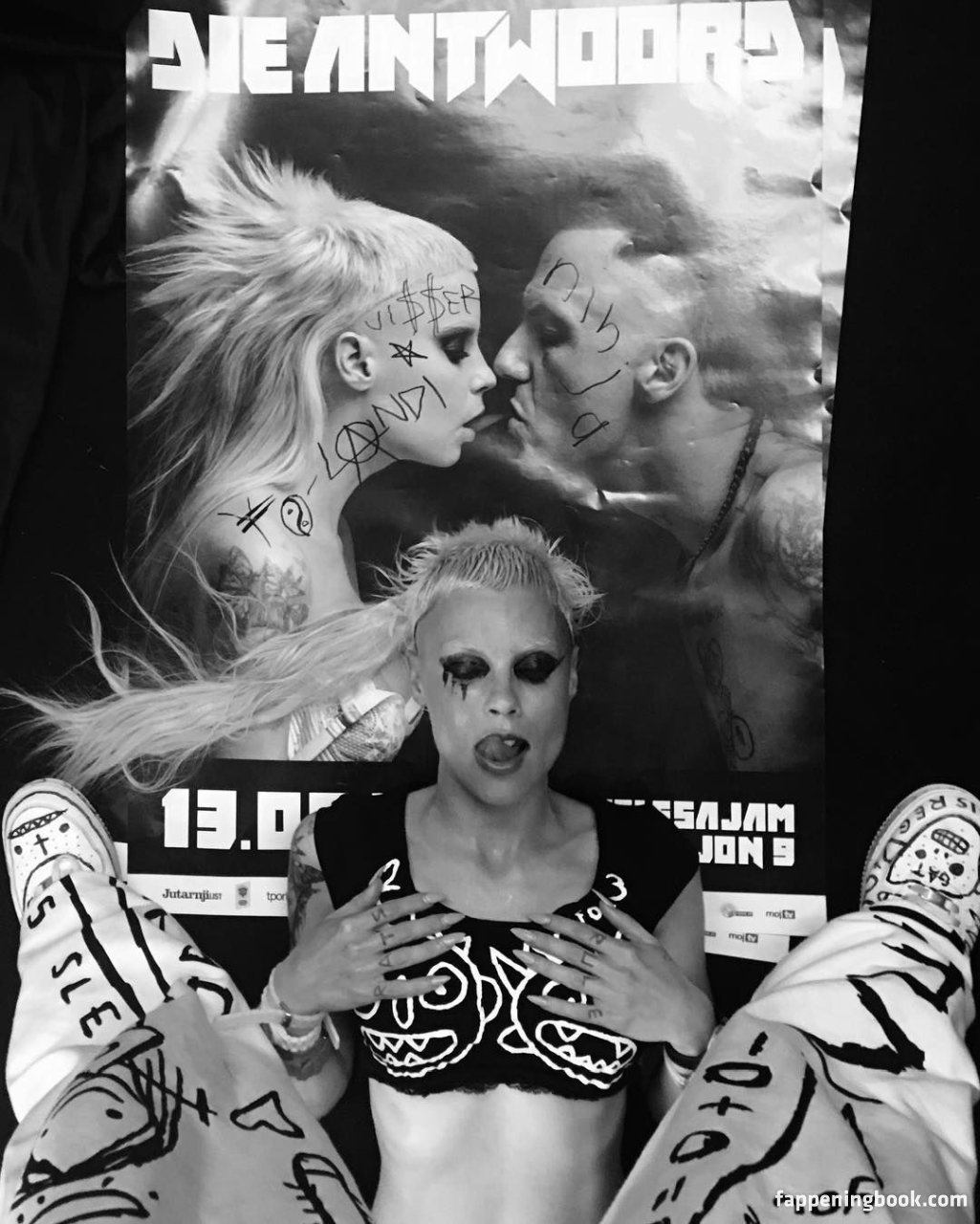 Yolandi Visser Nip Slip