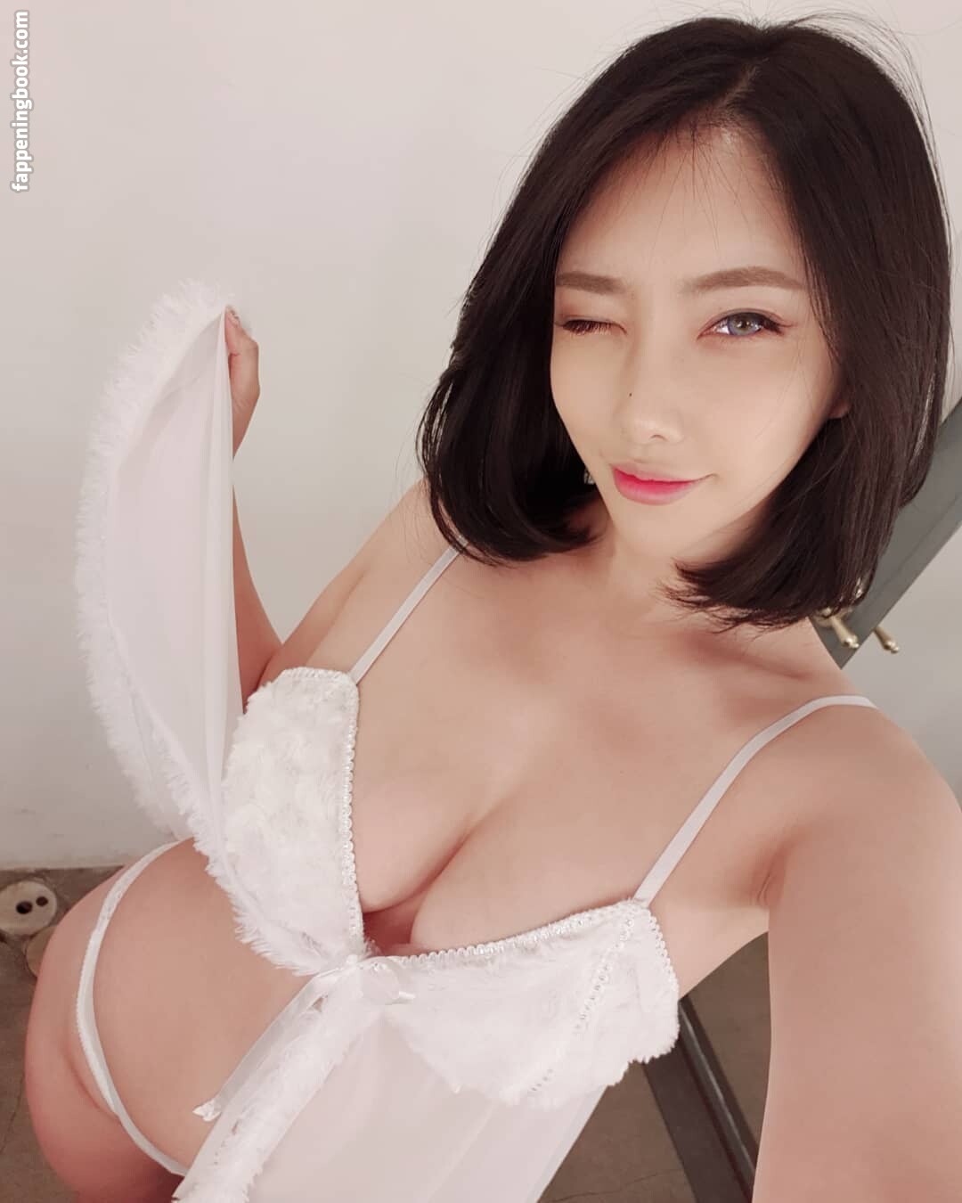 Yoon Cherry 윤체리 Nude OnlyFans Leaks