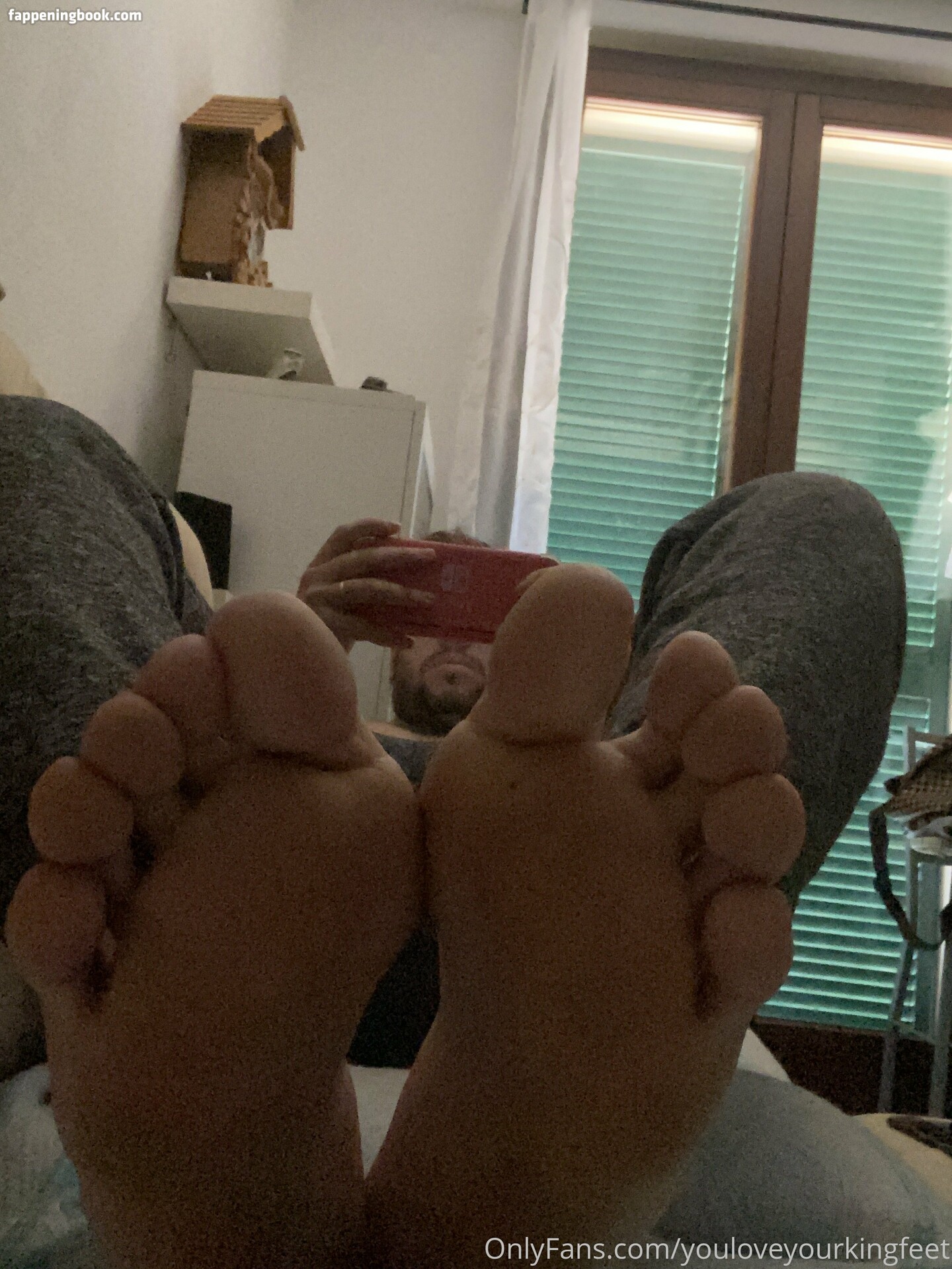 youloveyourkingfeet Nude OnlyFans Leaks