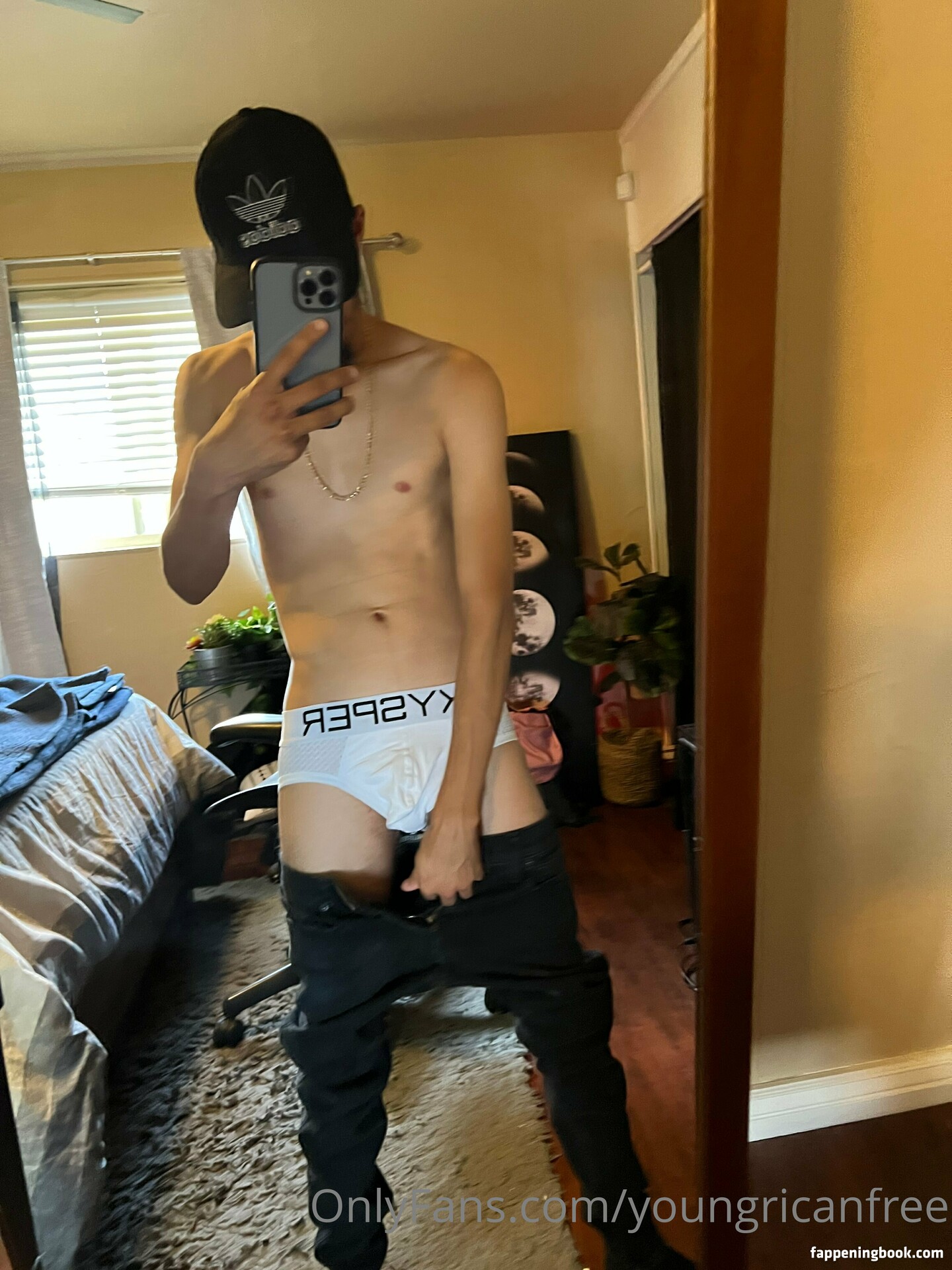 youngricanfree Nude OnlyFans Leaks