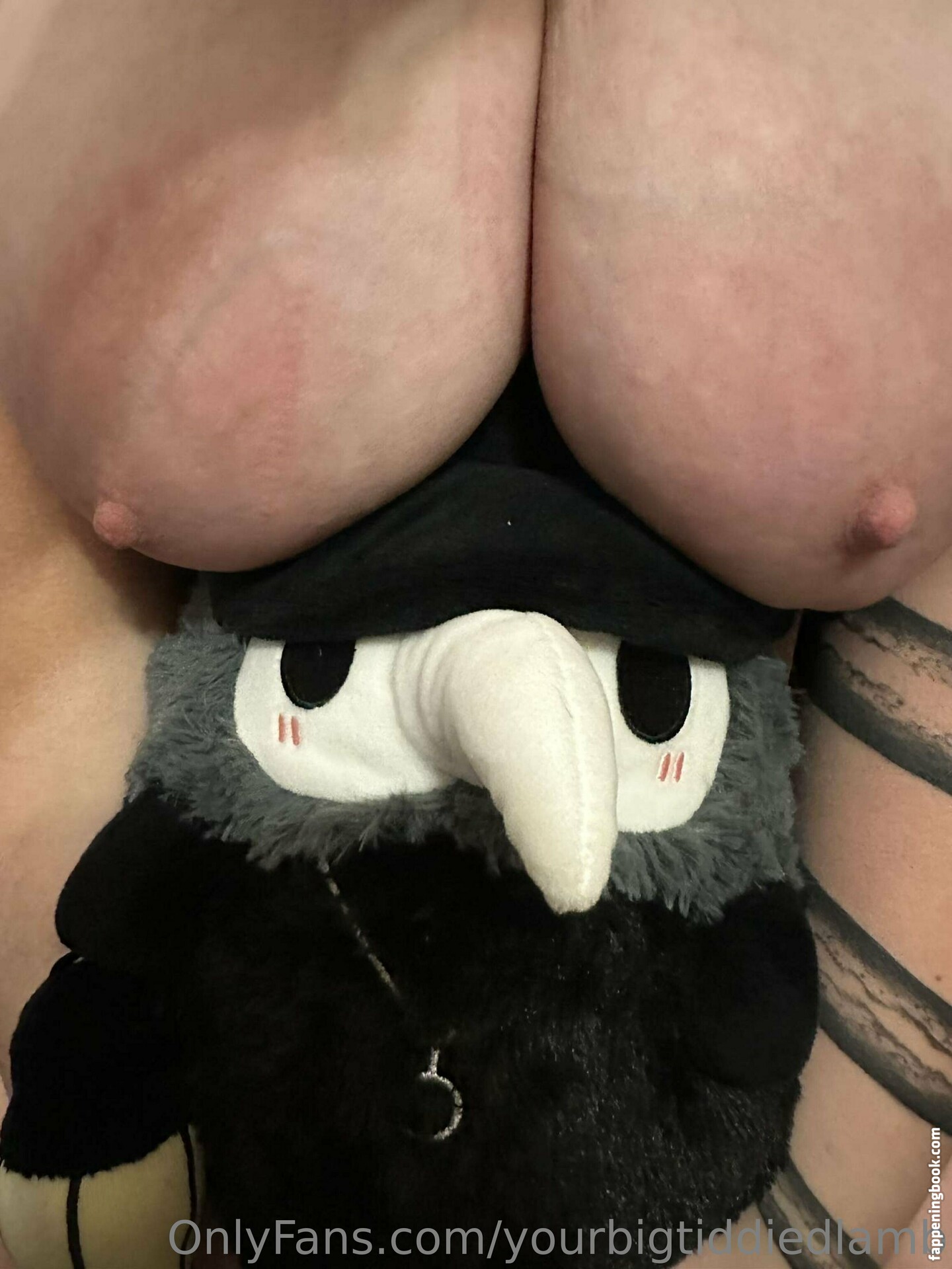 yourbigtiddiedlamb Nude OnlyFans Leaks