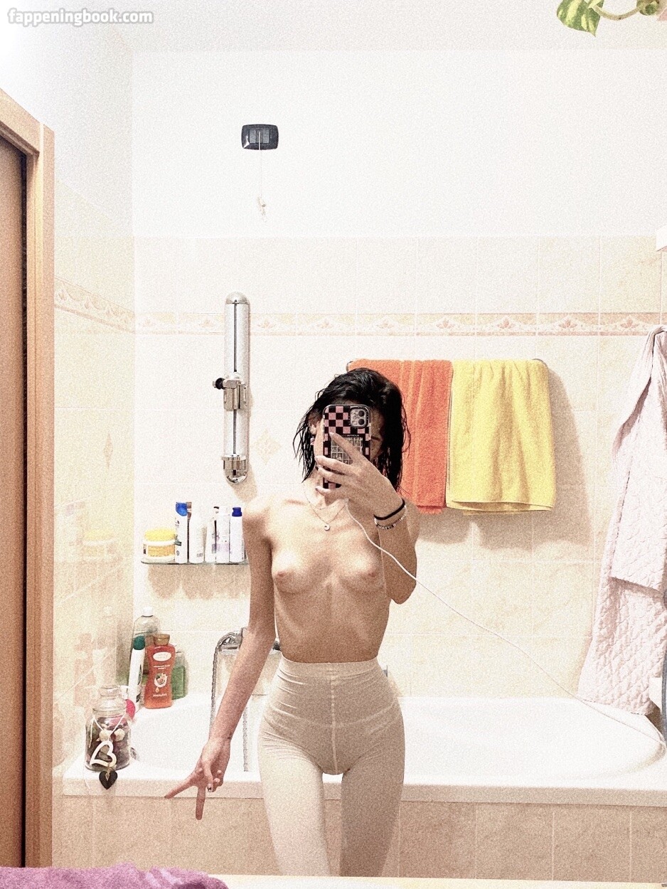 Yumiko Nude OnlyFans Leaks