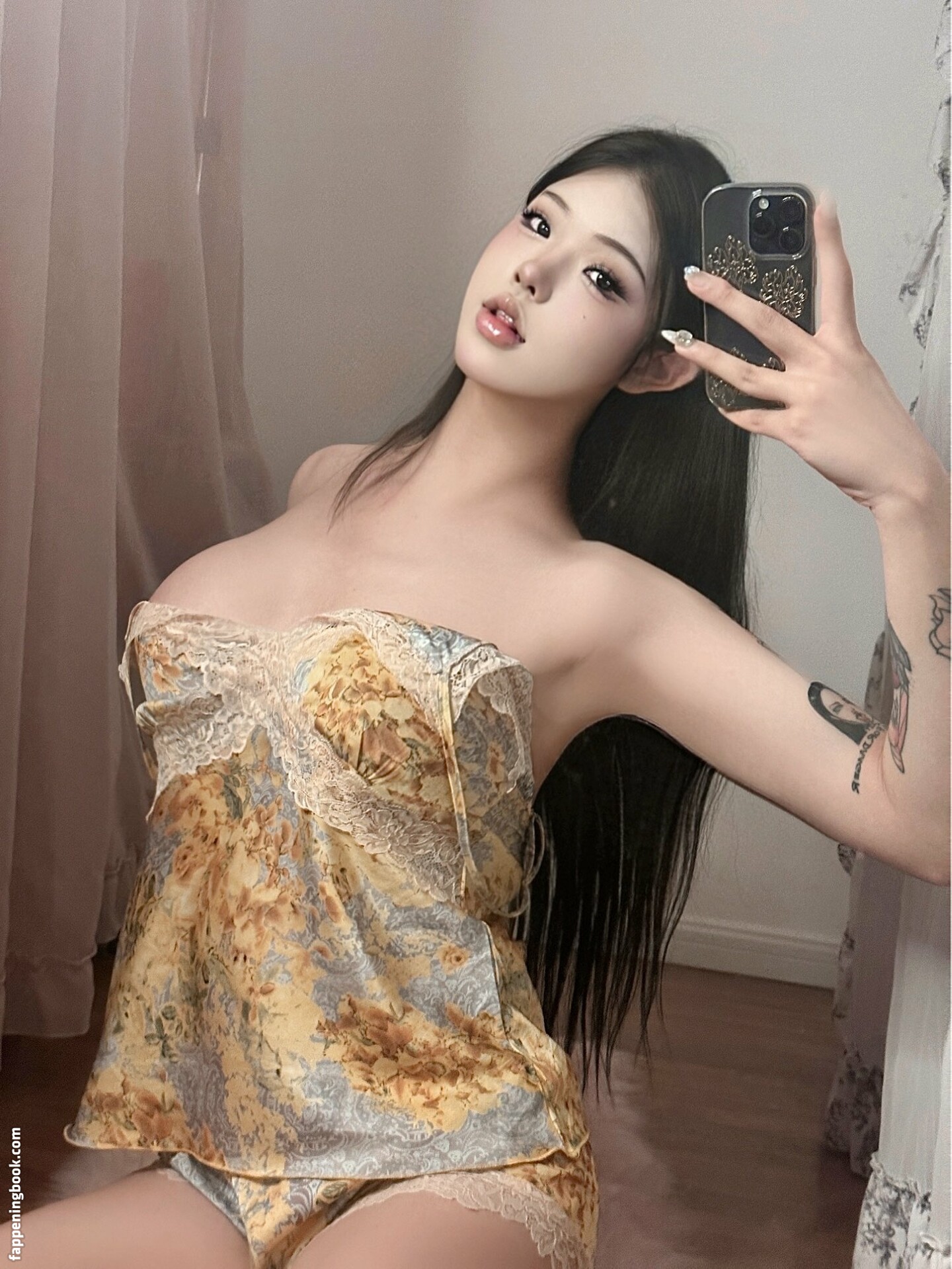 Yuzichucunqi Nude OnlyFans Leaks