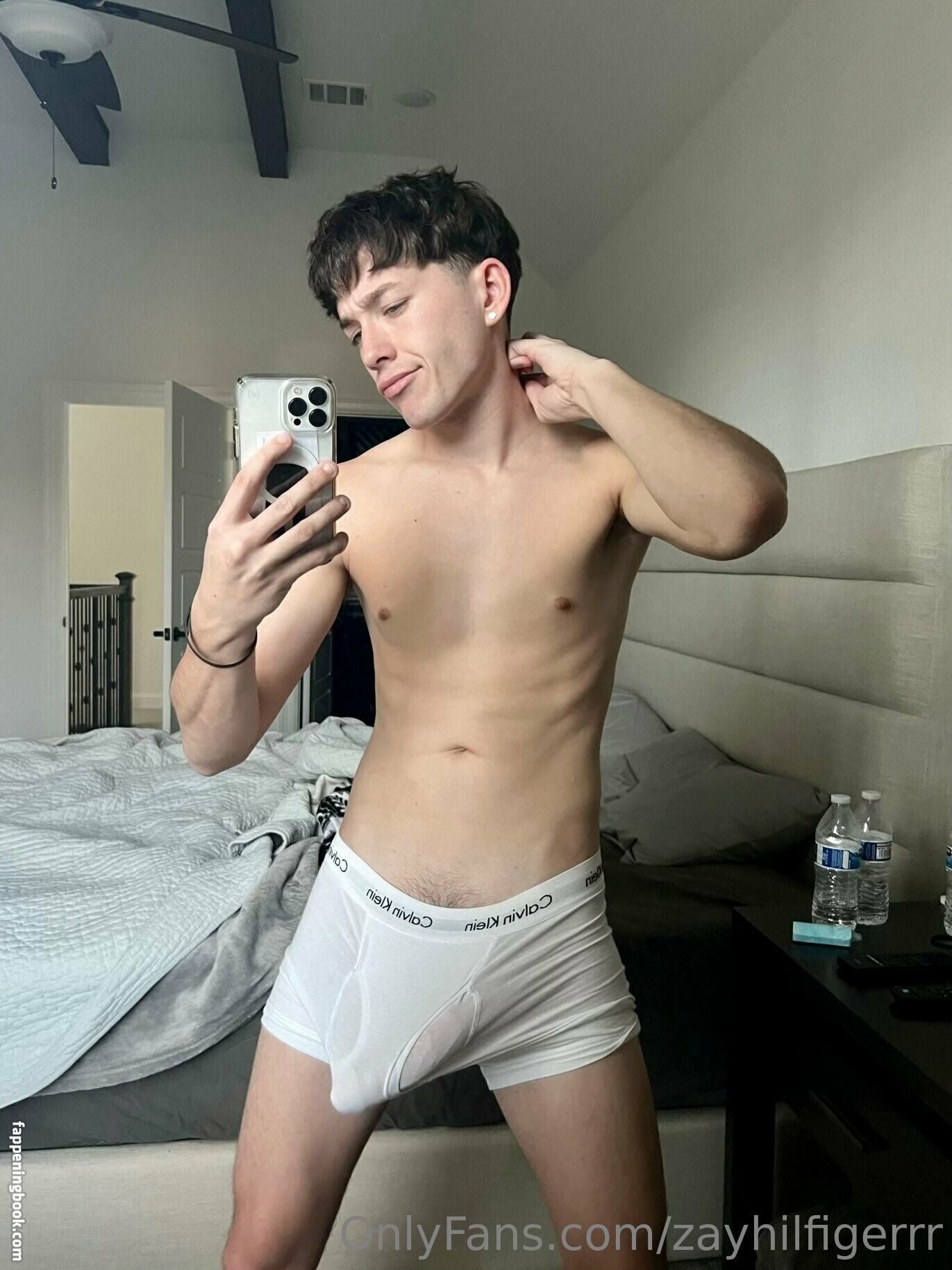 zayhilfigerrr Nude OnlyFans Leaks