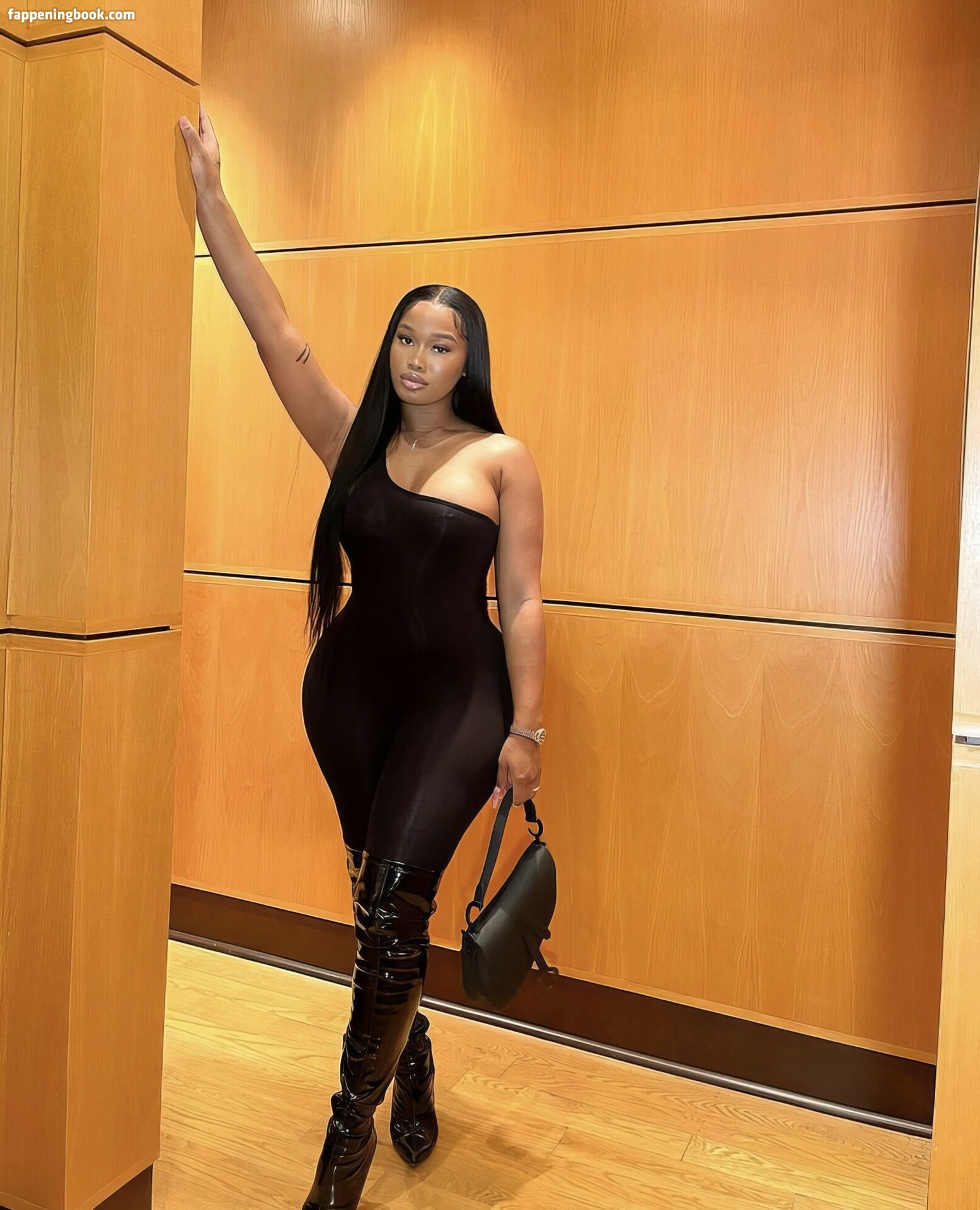 Zelie Timothy / fansloveszelie Nude, OnlyFans Leaks, The Fappening