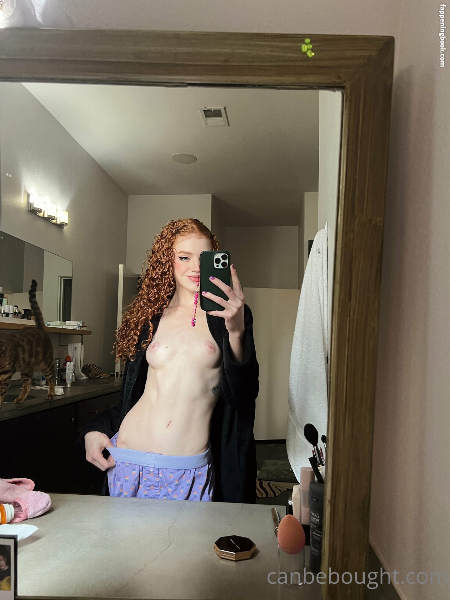 Zoe Canbebought Nude OnlyFans Leaks