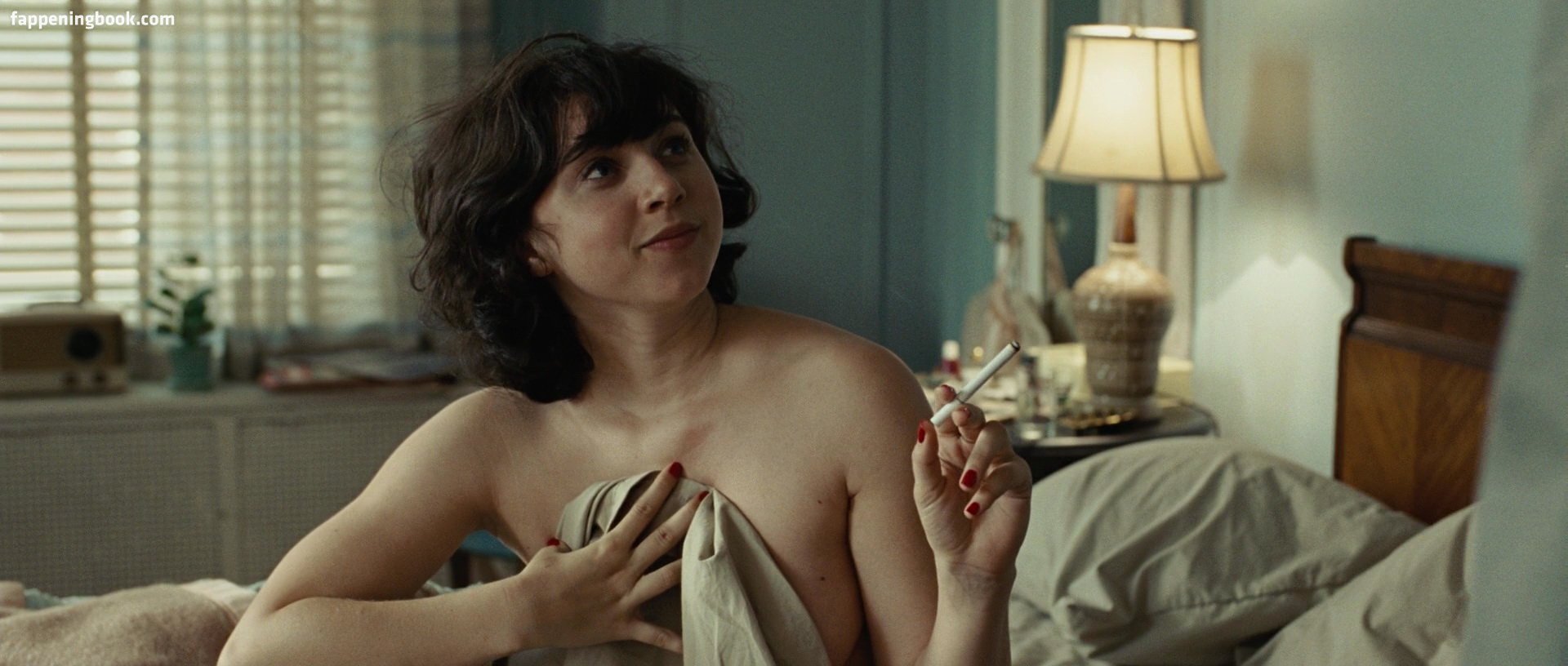 Zoe Kazan Nude